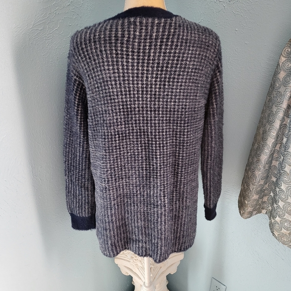 Court & Rowe soft fuzzy eyelash knit cardigan C25 - Picture 9 of 9